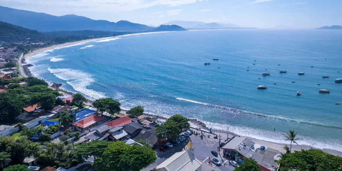 Litoral norte de Santa Catarina e o mercado de imóveis de luxo